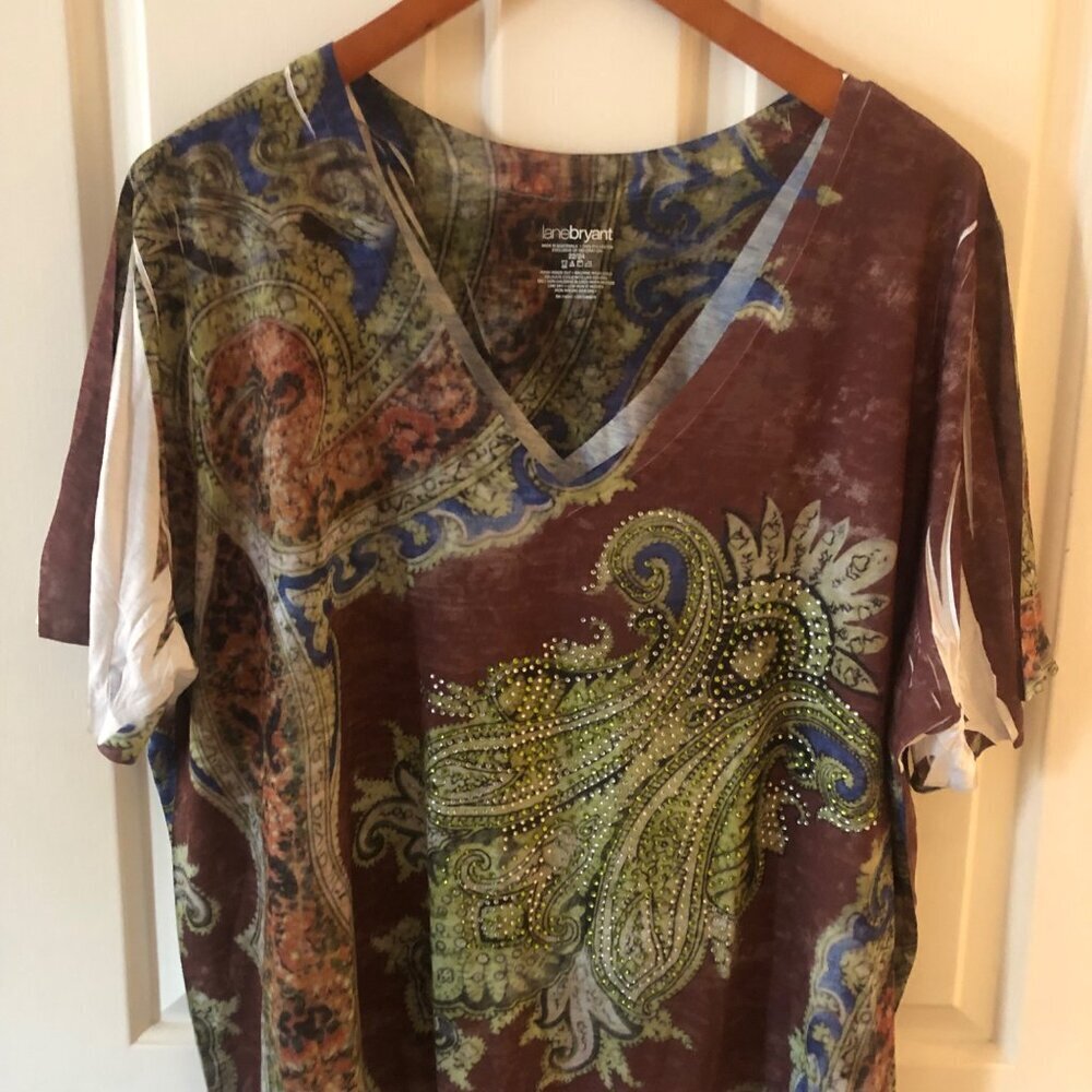 Women's Plus Size Top Printed Designs and Paisleys Gold Studded Detail Size 22/2 - Picture 3 of 9